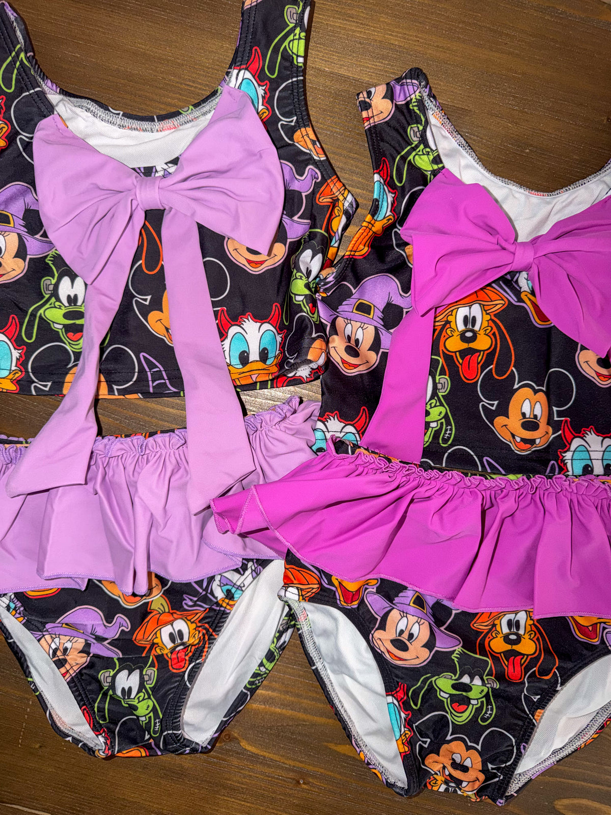 SPOOKY PALS / BOW SWIM