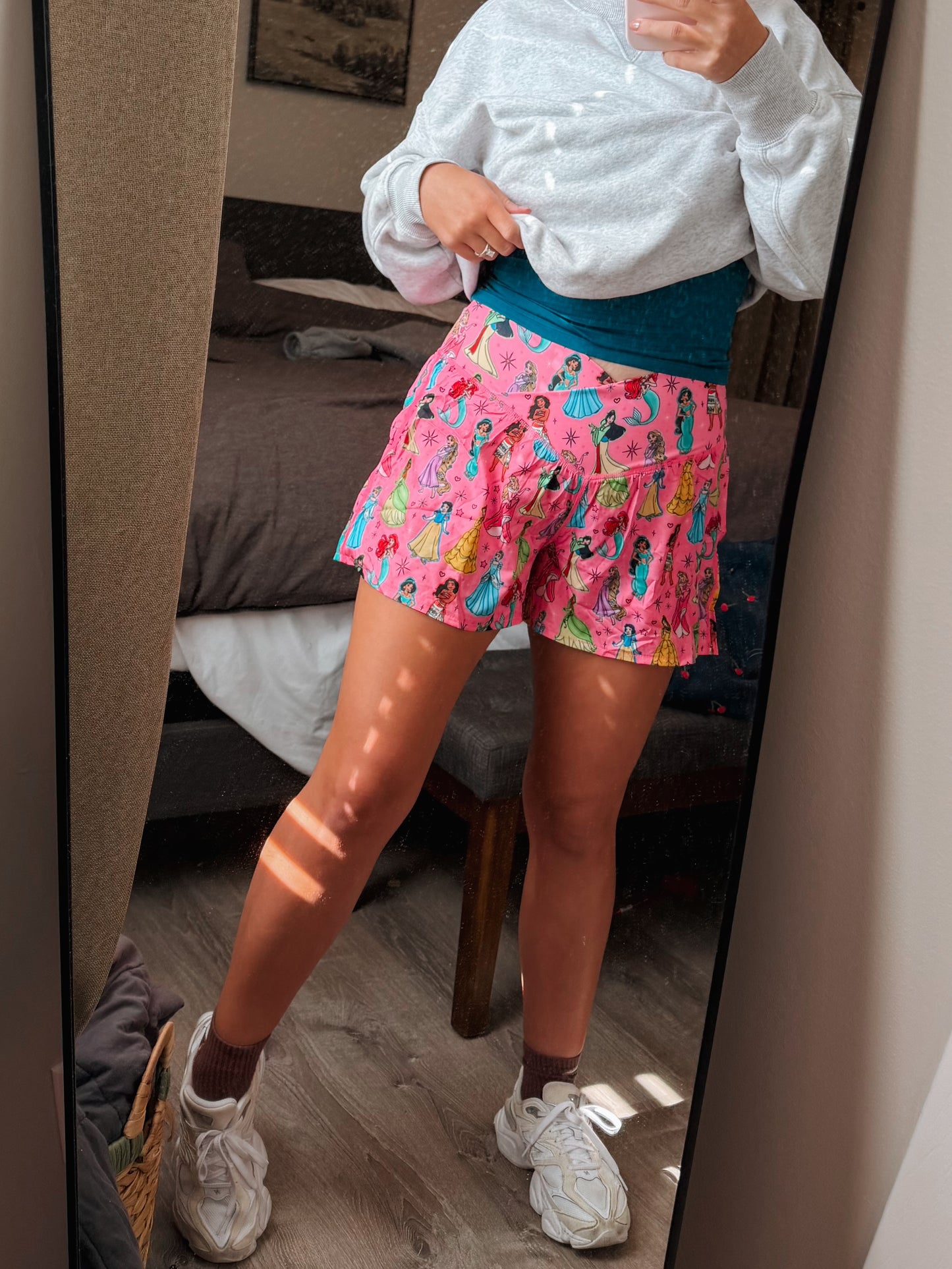 ZEBRA BADDIE / FLOWY SHORTS