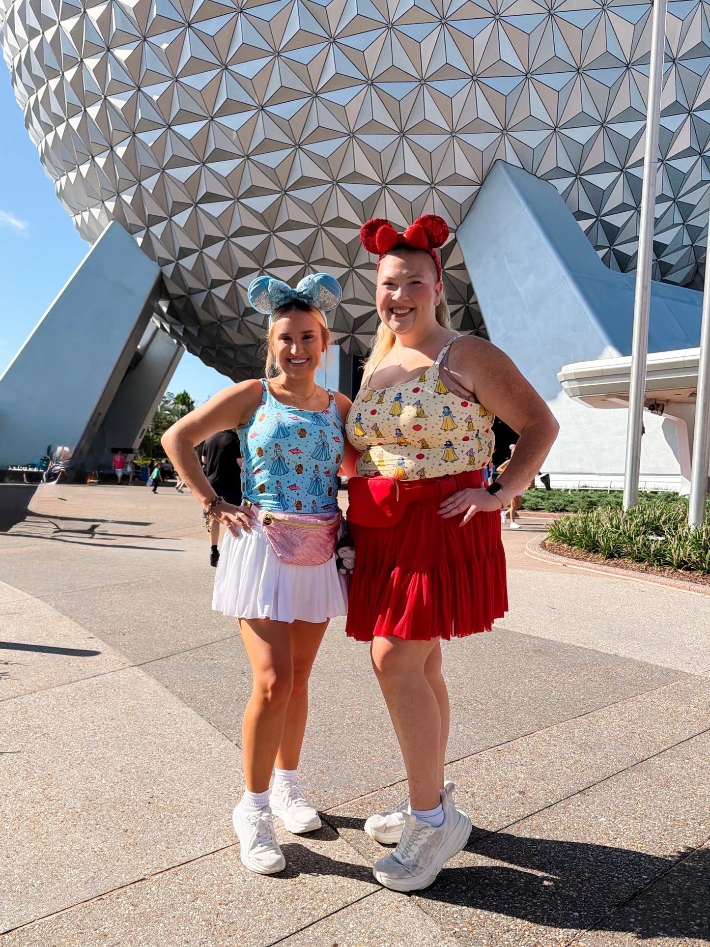 PRINCESSES / WOMEN'S TANK